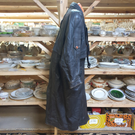 Плащ кожаный с ремнем "Leather. Pak Antilop", размер s, длина 115 см, полуобхват 60 см. Винтаж.. Картинка 6